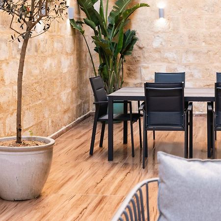 Valletta Waterfront Backyard Flat By Arcobnb Il-Furjana Ngoại thất bức ảnh