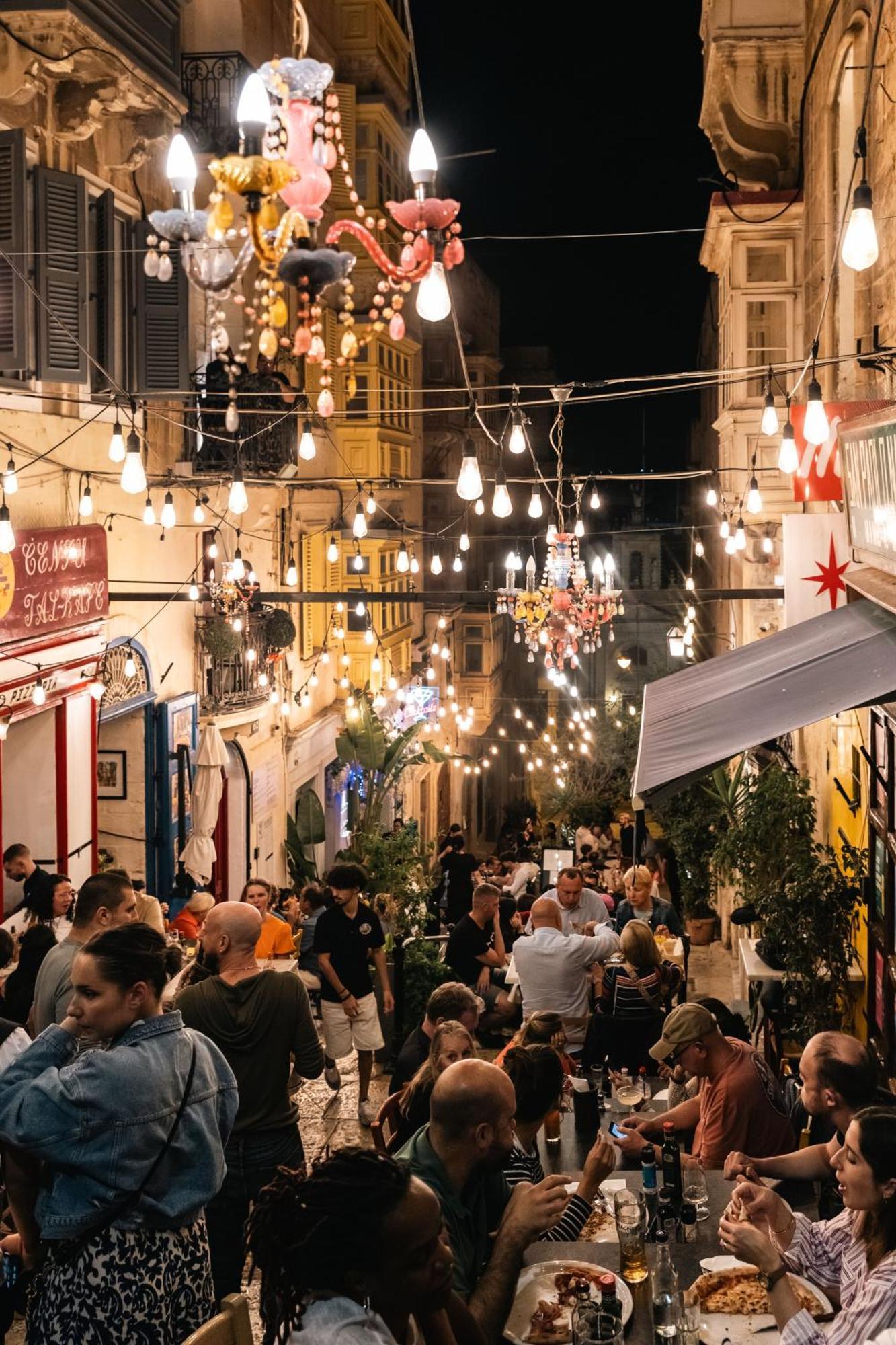 Valletta Waterfront Backyard Flat By Arcobnb Il-Furjana Ngoại thất bức ảnh